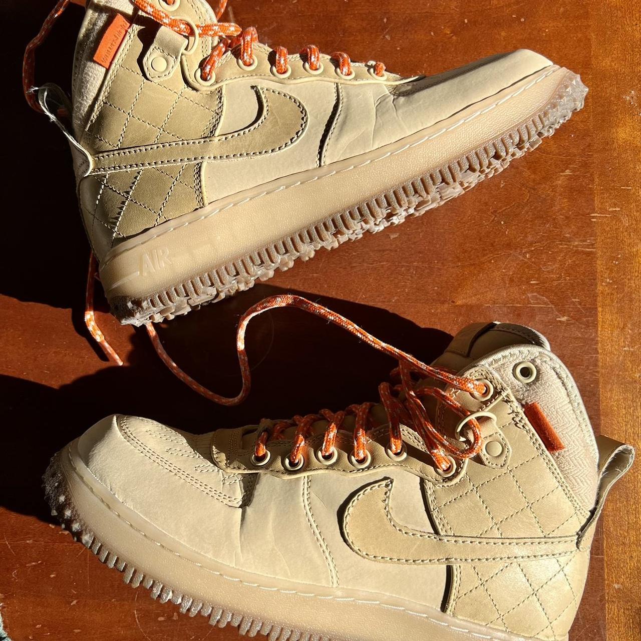 duckboots nike