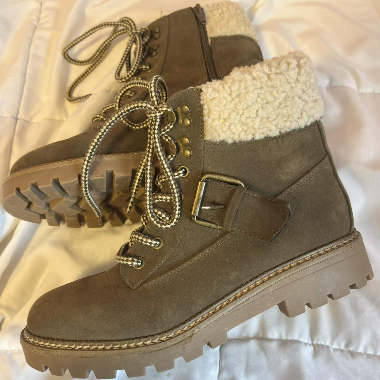item listed by melodiesdoll