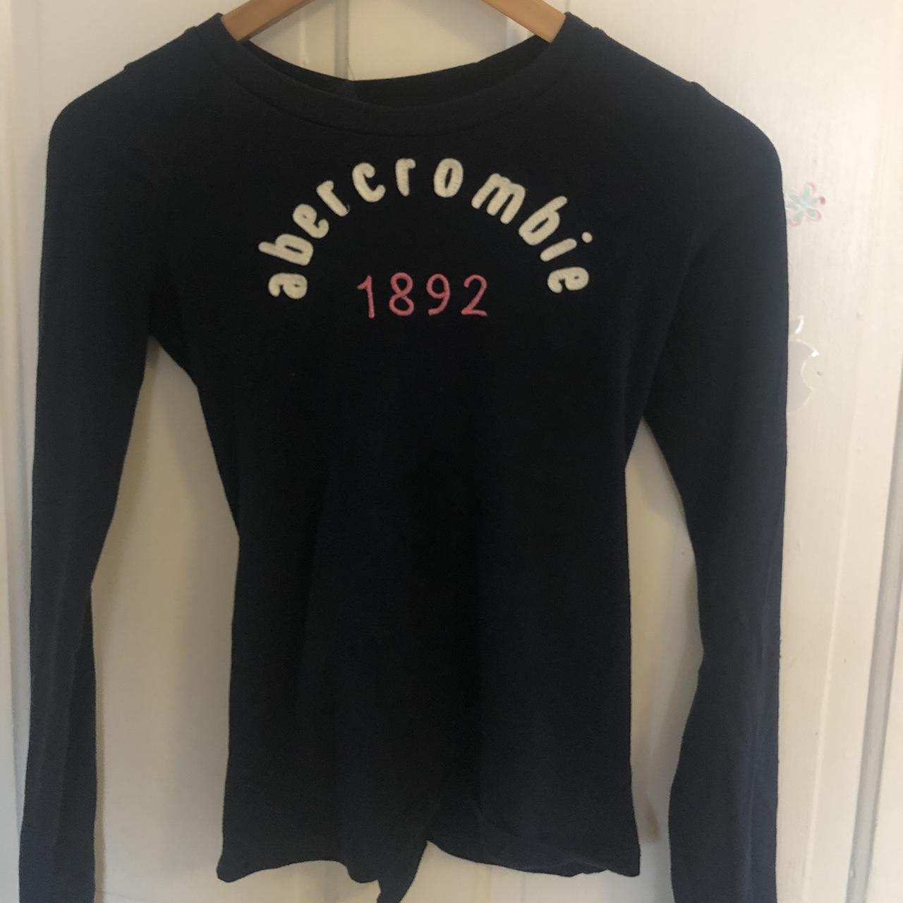 Abercrombie & Fitch Women's Navy and Pink T-shirt (4)