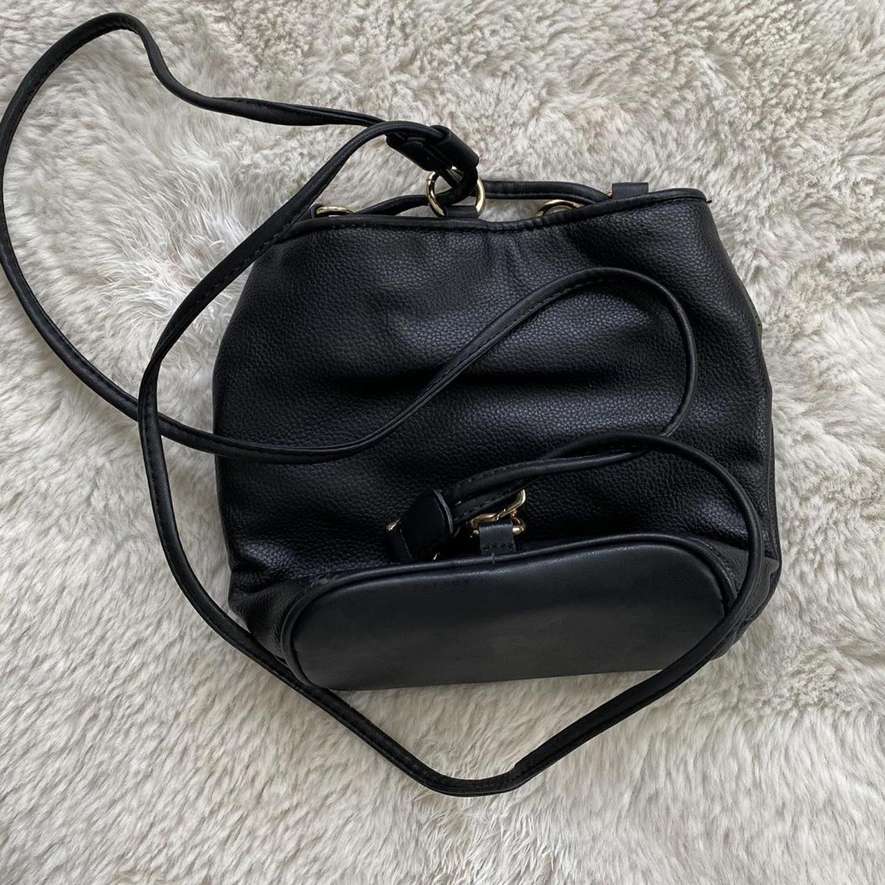 Quay Austrailia reversible crossbody / mini... Depop