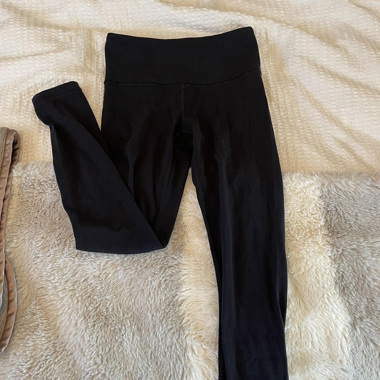 black athleta elation 7/8 leggings size xxs minor... Depop