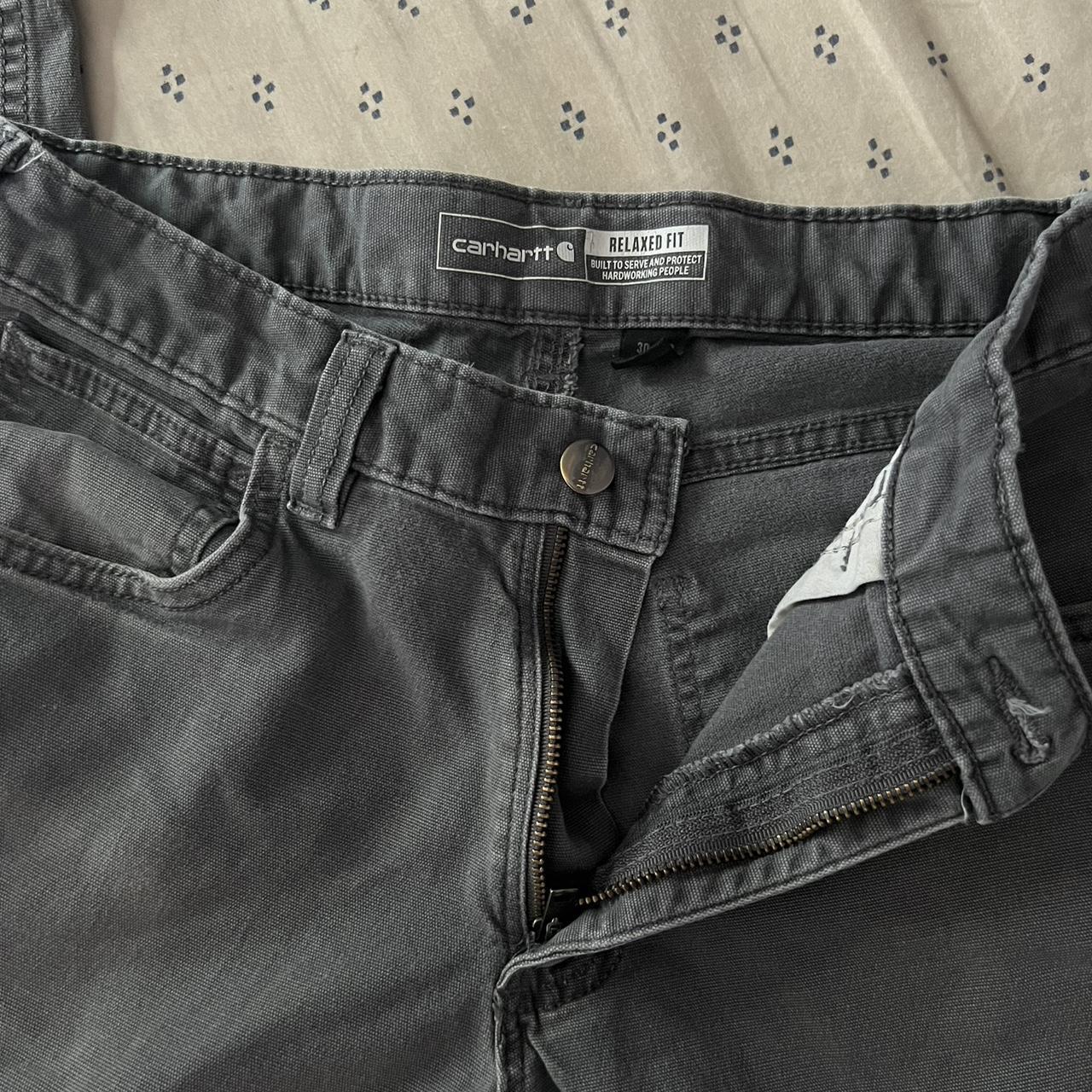 Grey carthartt jeans 30x32 - Depop