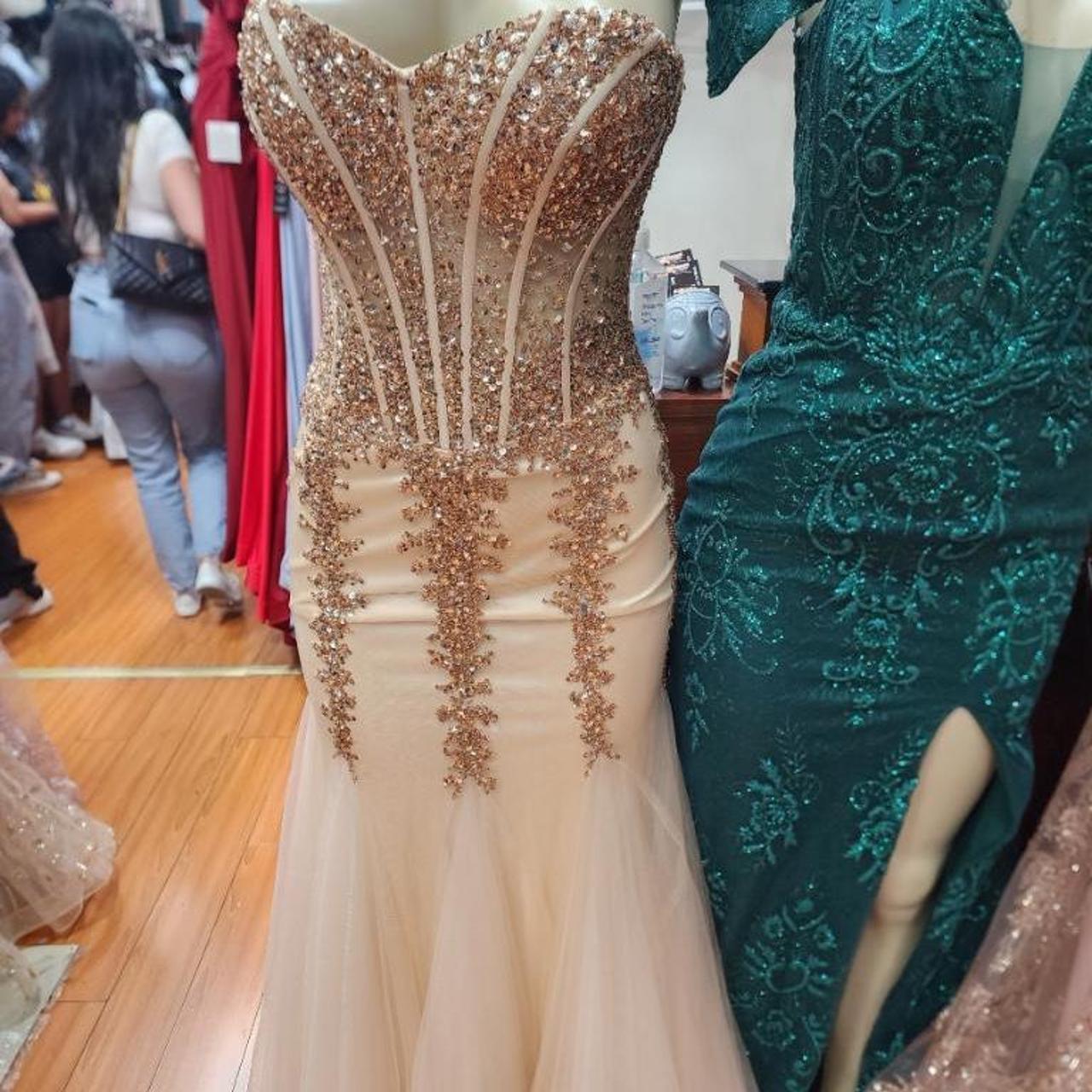 Amelia Champagne Prom Dresses