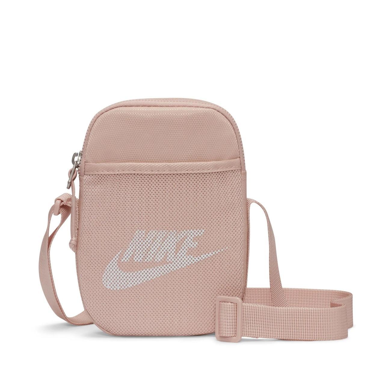 Nike Heritage Crossbody Bag Worn once! in perfect... - Depop