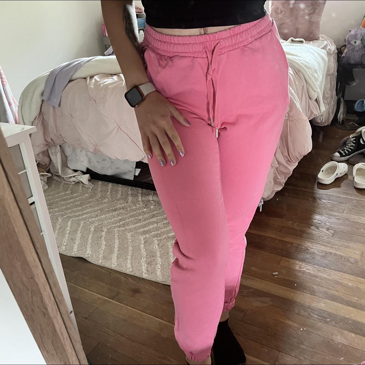 Cute pink sweatpants - Depop