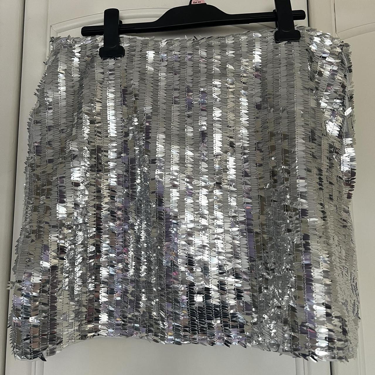 Boohoo, Silver sequin mini skirt Zip up at Depop