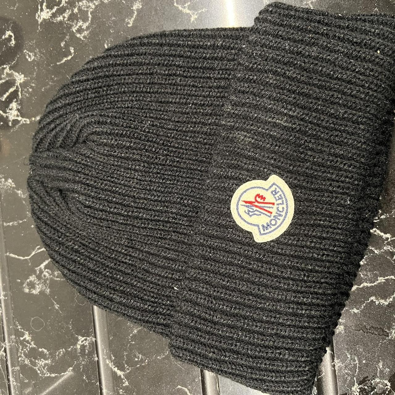 Moncler hat sales yupoo