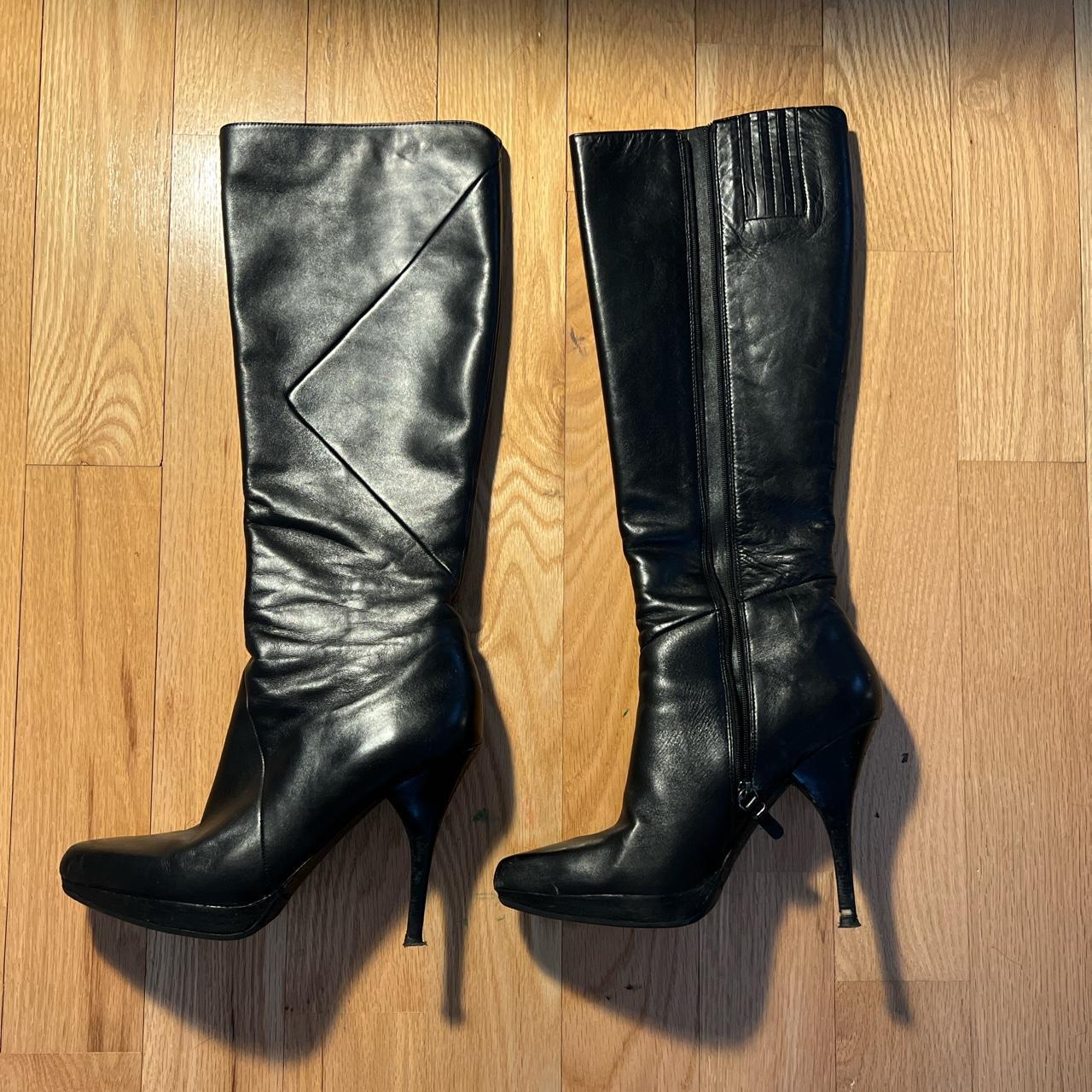 Via Spiga Women's Black Boots | Depop