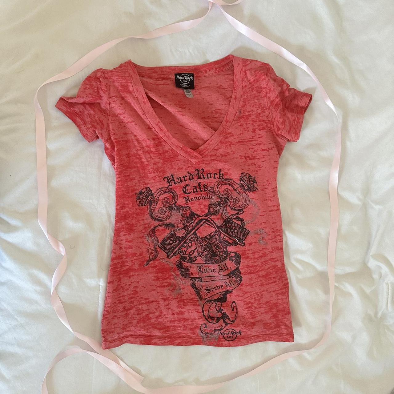 Hard Rock Cafe Women's Red T-shirt (2)