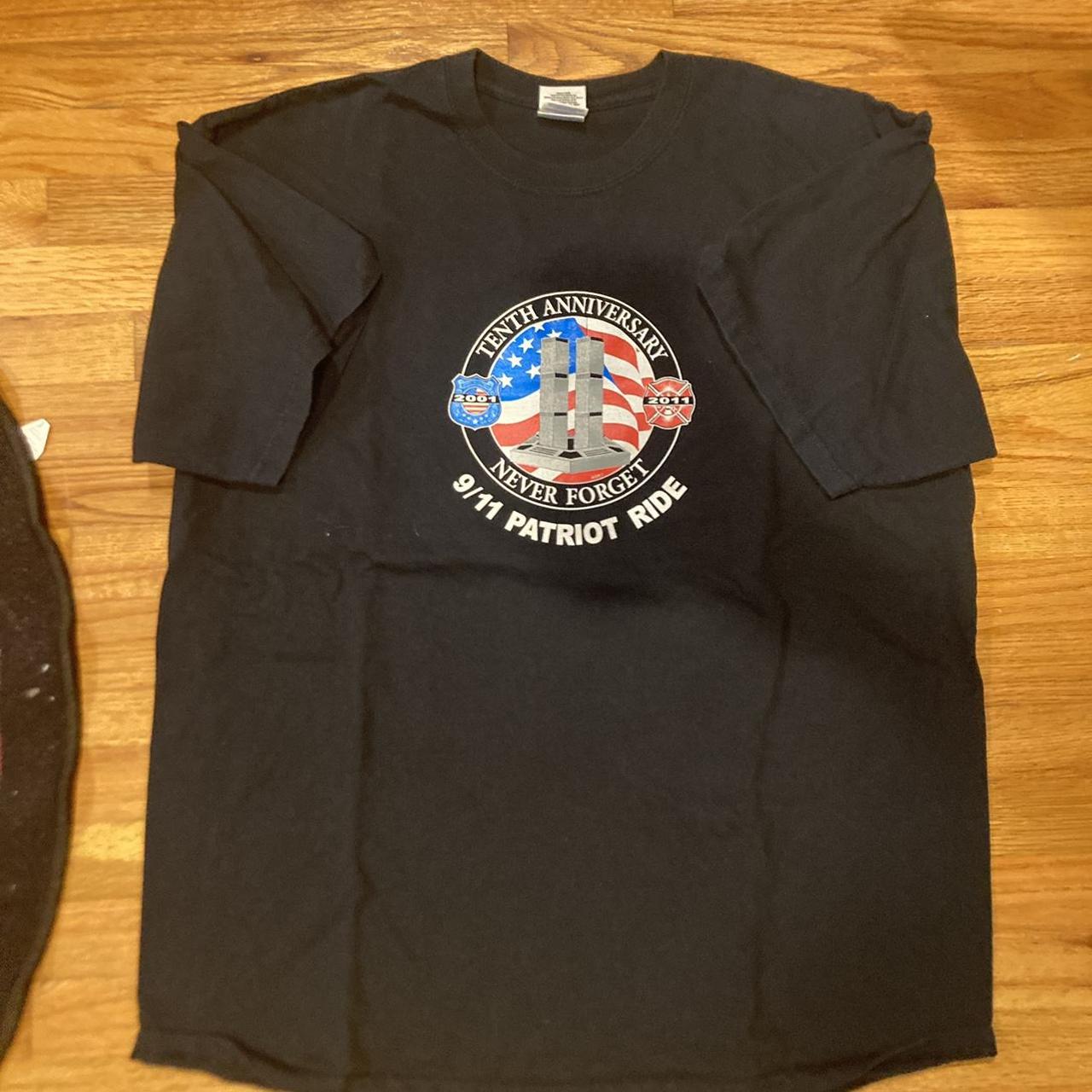 9/11 ANNIVERSARY TEE 2011 SIZE XL NO FLAWS ftp... - Depop