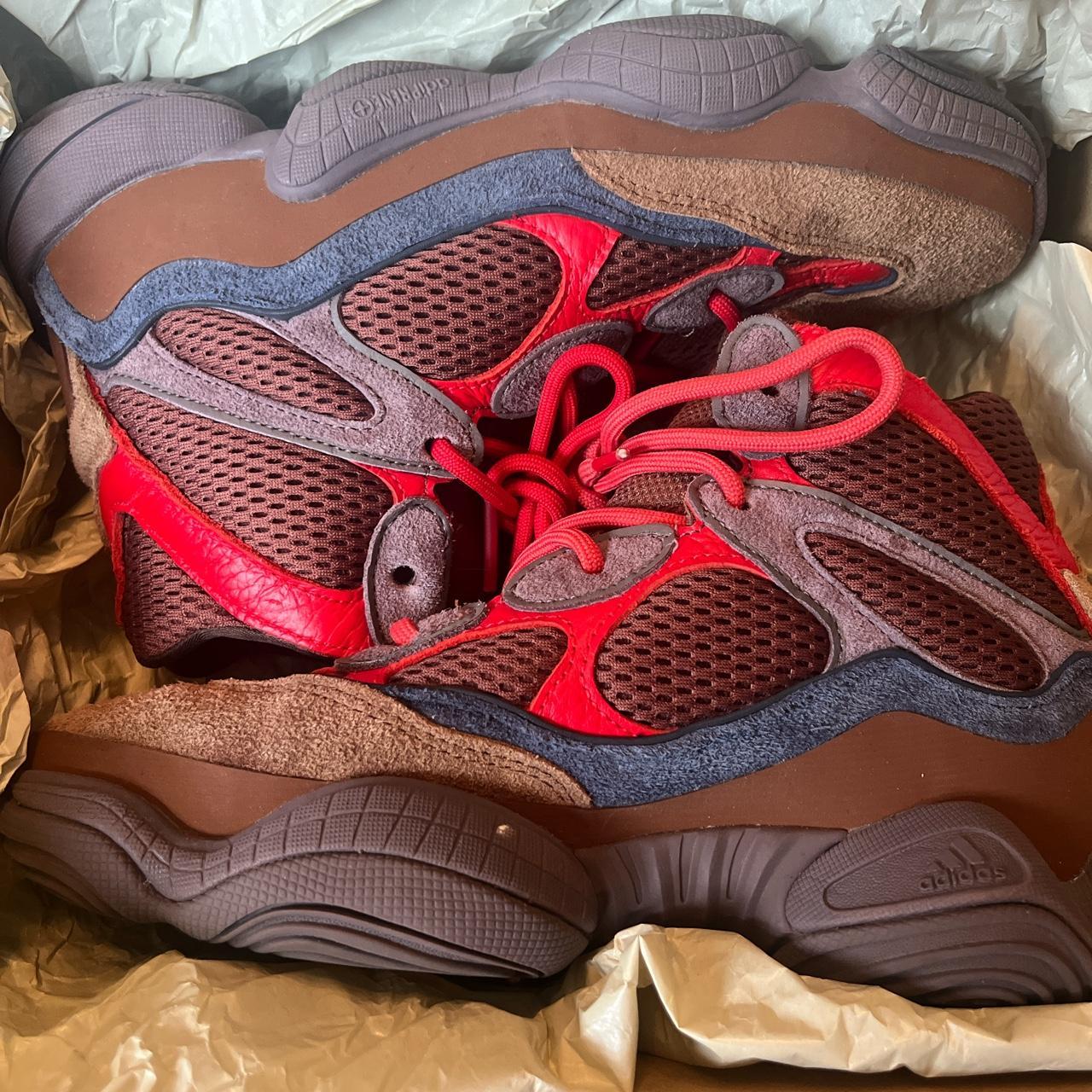 yeezy sumac on feet