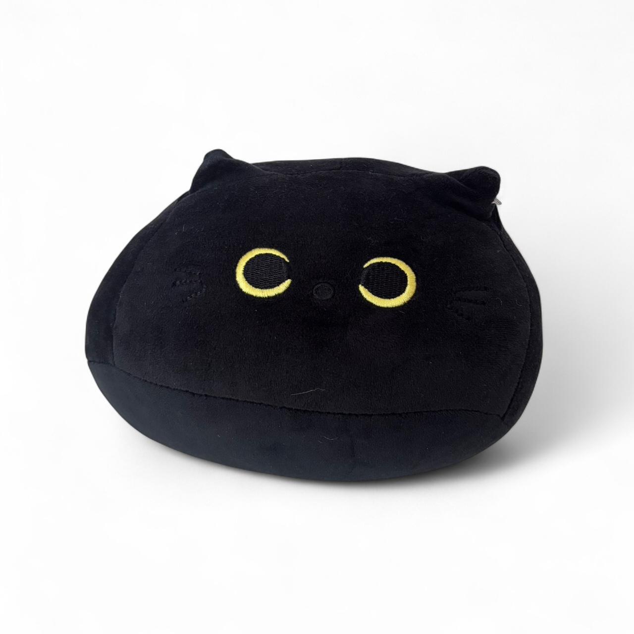 item listed by luva_lee