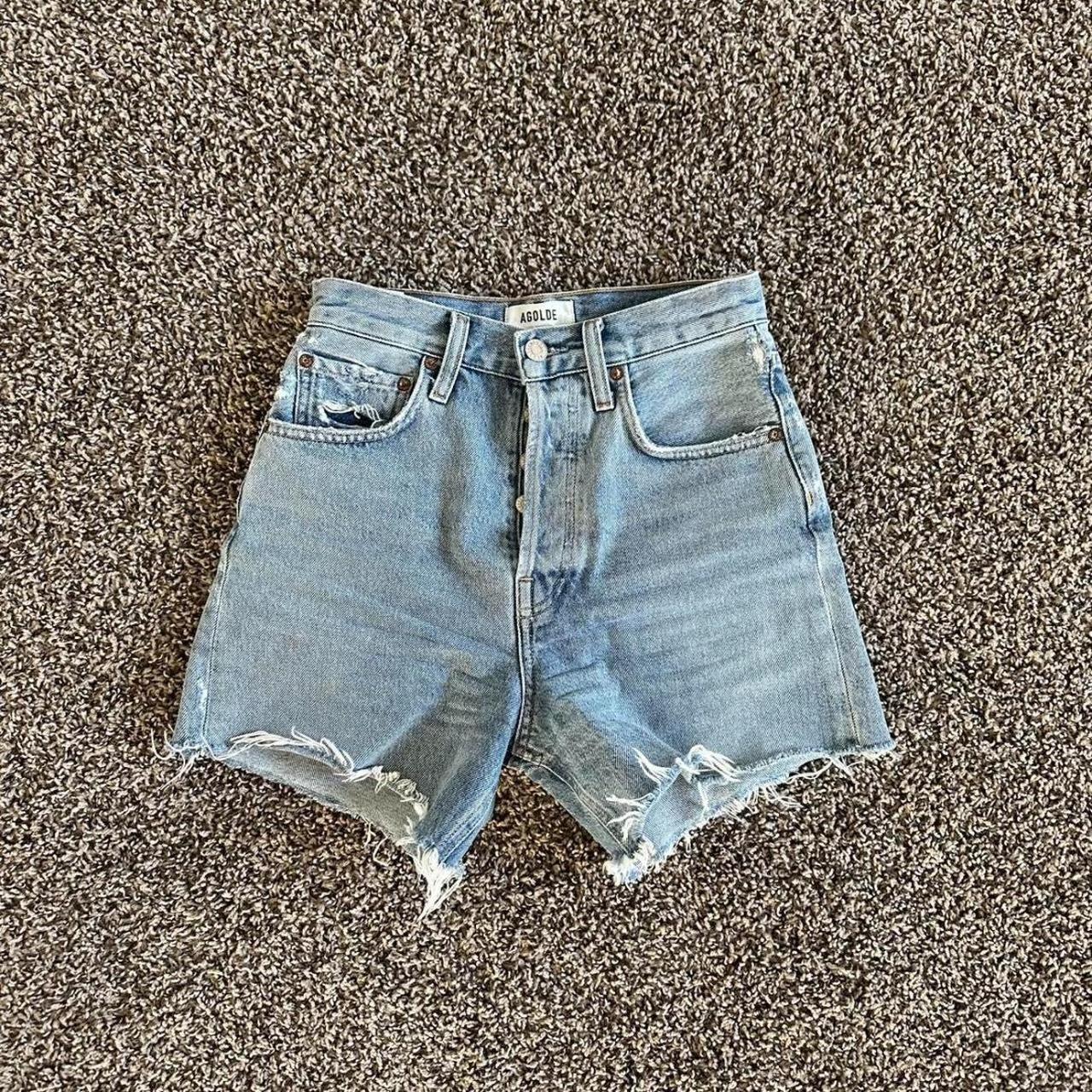 item listed by elizabethdeanna