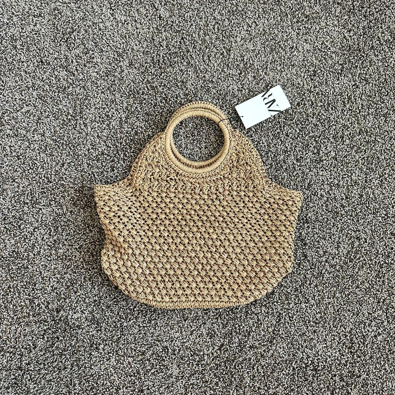 item listed by elizabethdeanna