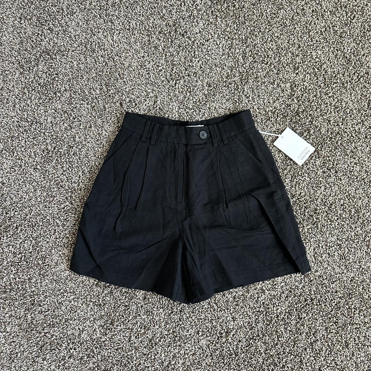item listed by elizabethdeanna