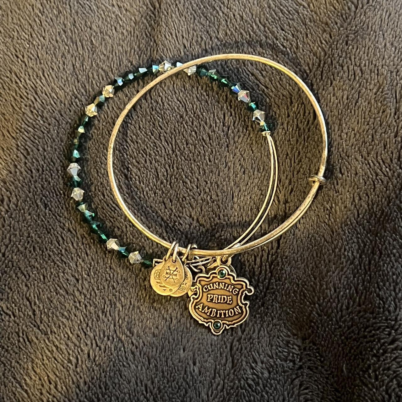 Alex and deals ani slytherin bracelet