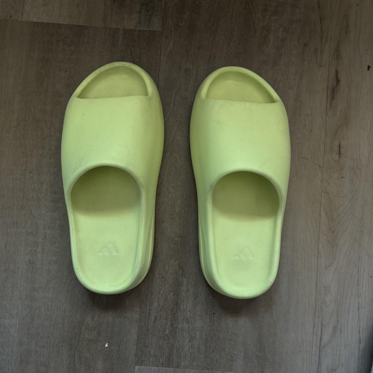 Yeezy slides Summer sandals hotsell and slippers trend men's green 9