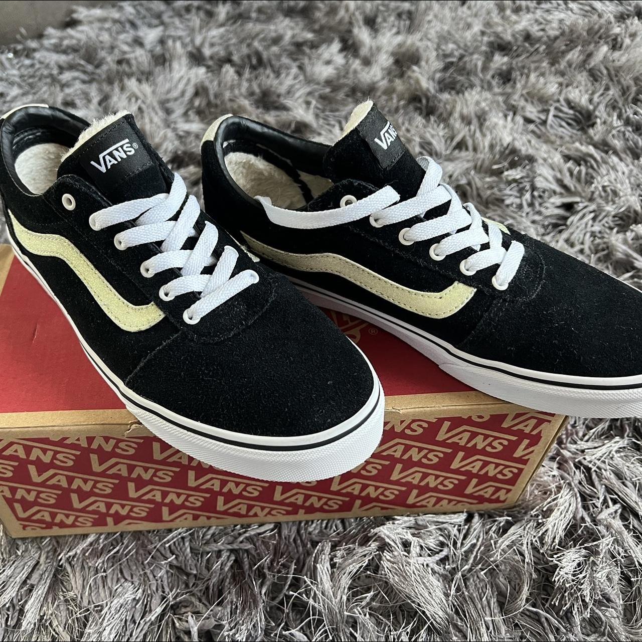 Fur lined clearance vans womens