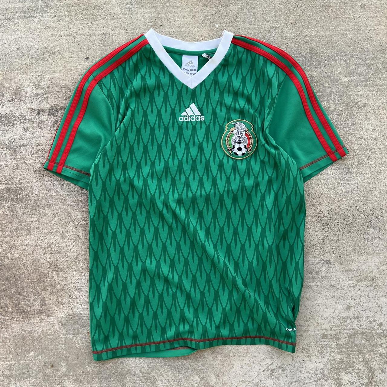 10s Adidas Mexico Soccer Jersey SIZE... - Depop