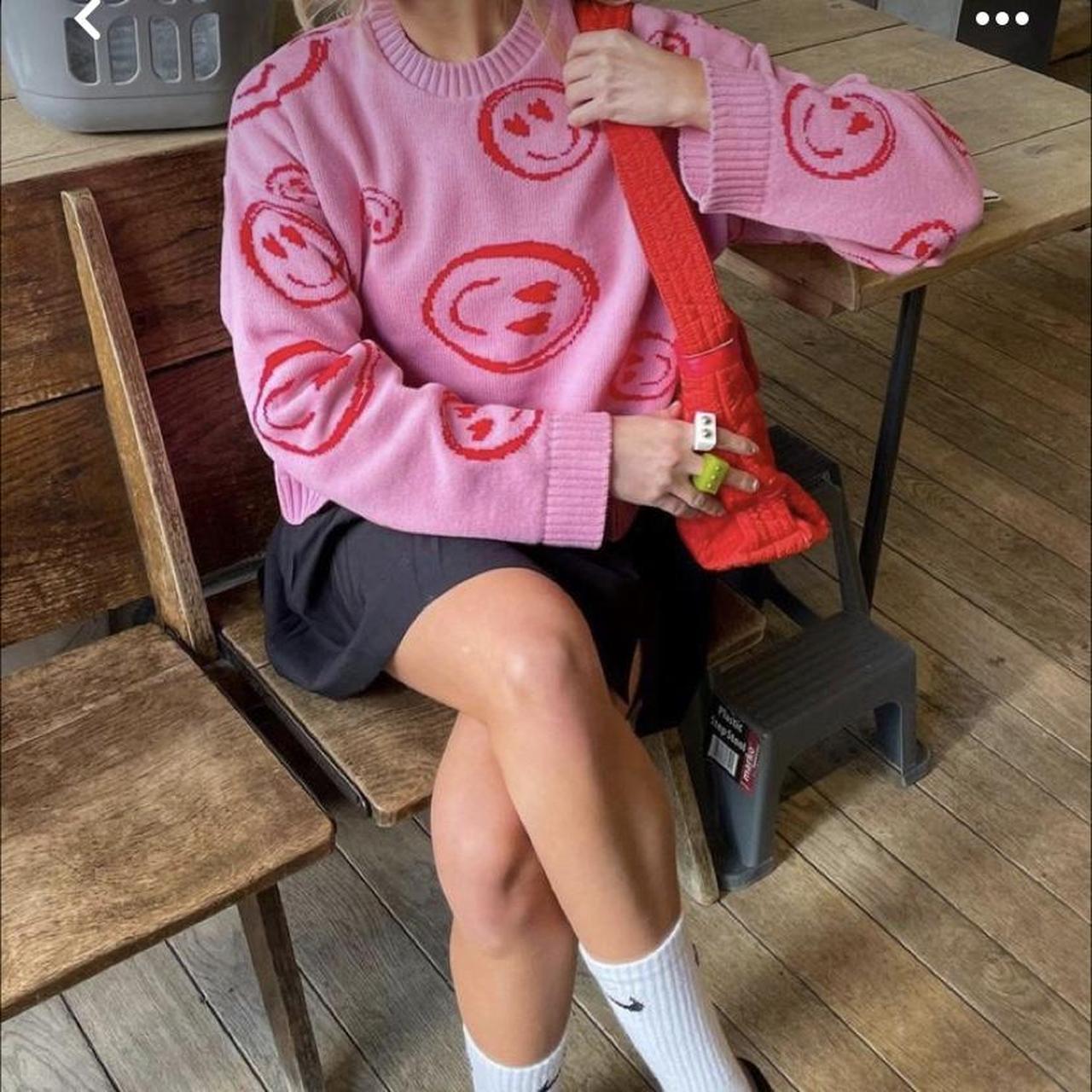 Super cute graphic pink sweater from ASOS. Size 4... Depop