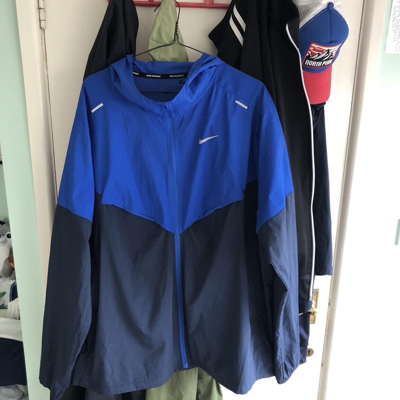 mens blue nike windbreaker