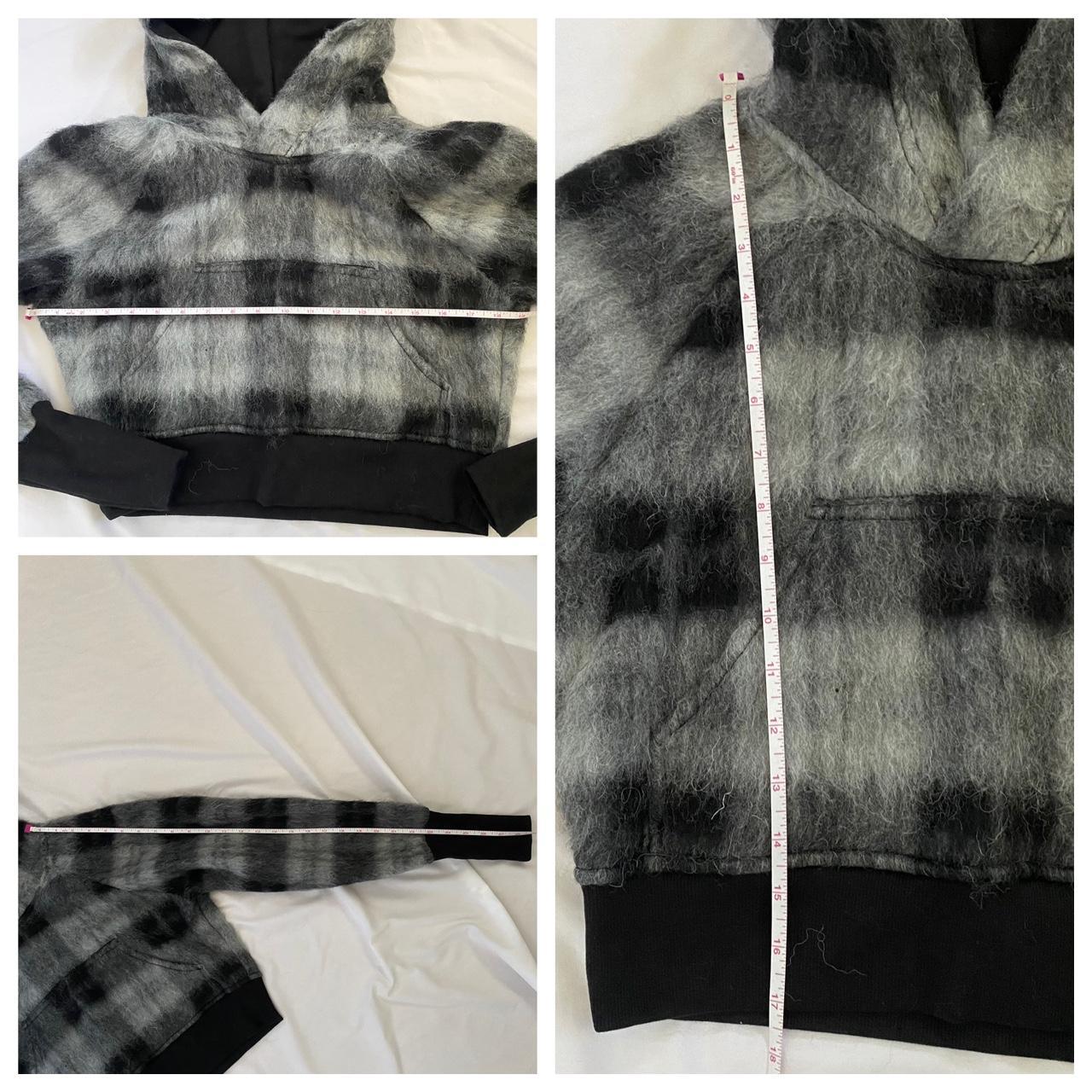 Twenty hot Montreal Walker Grey Plaid Hoodie Size Medium