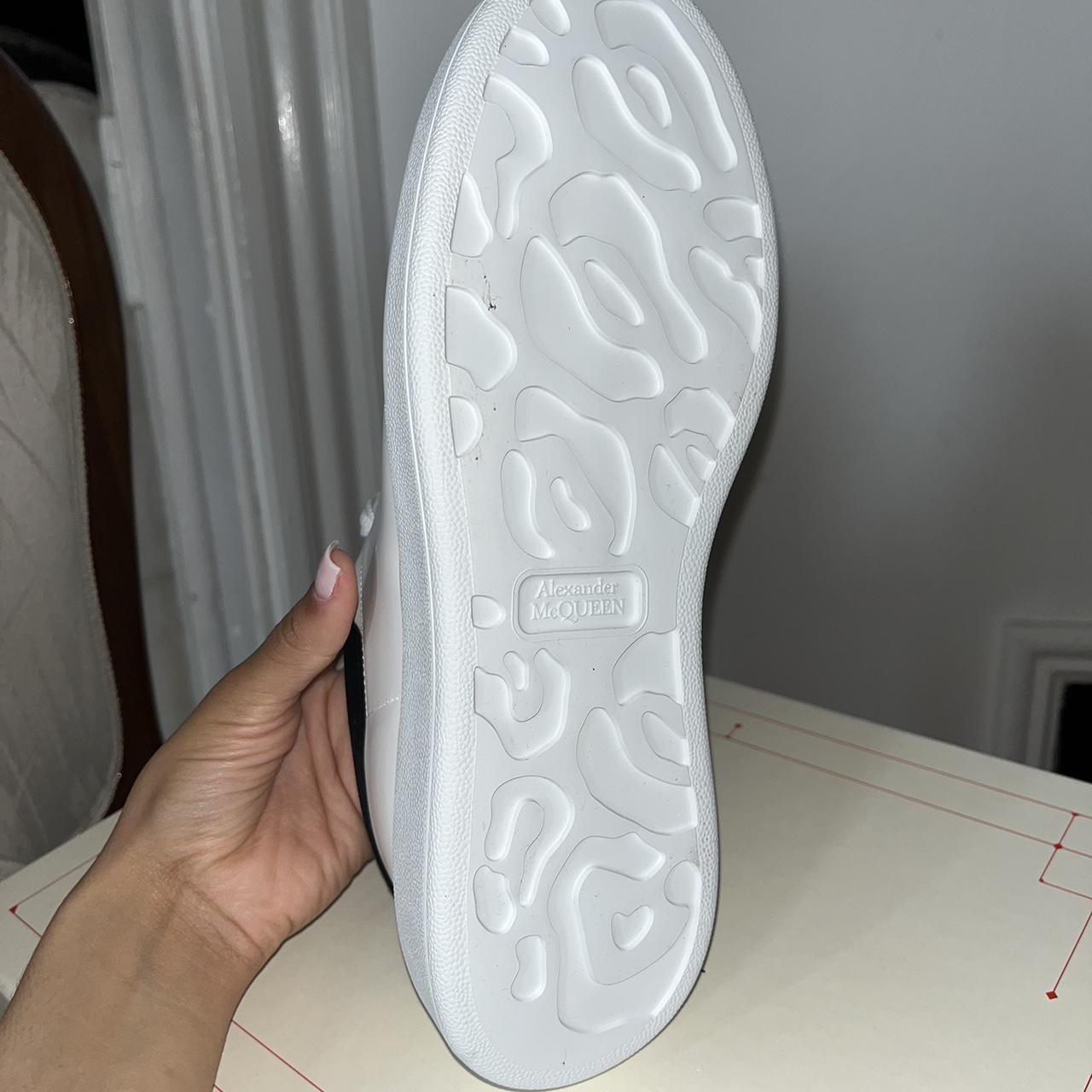 alexander mcqueen size 6 womens