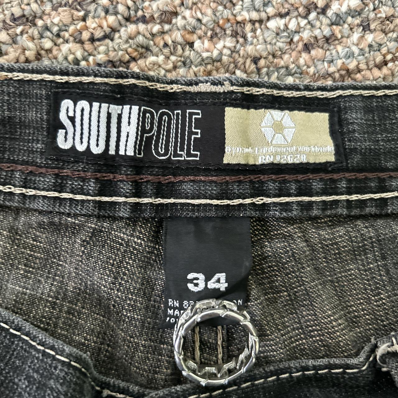 Black south pole jorts waist: 34 inseam: 13 outseam: 23 - Depop