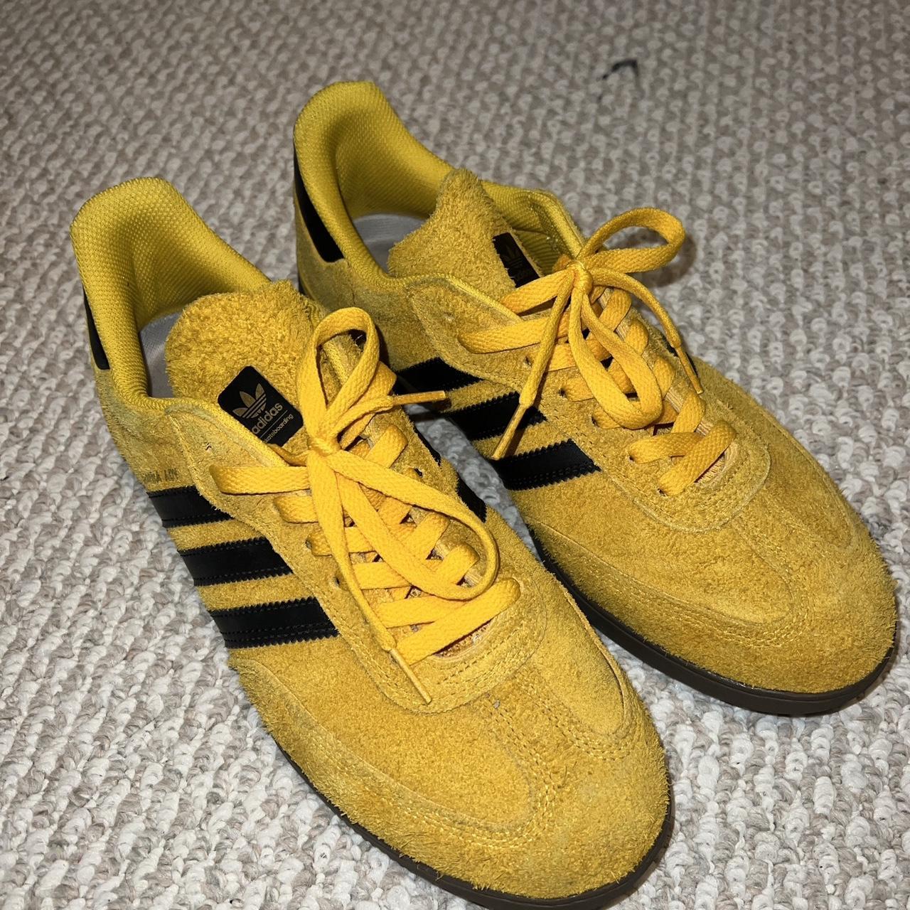 Adidas samba sale adv yellow