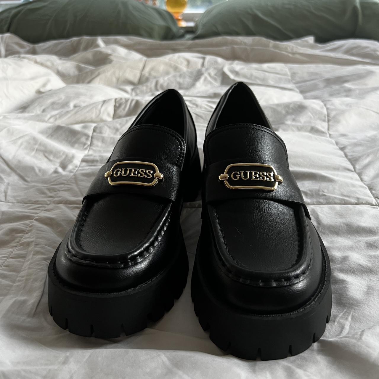 guess womens loafers