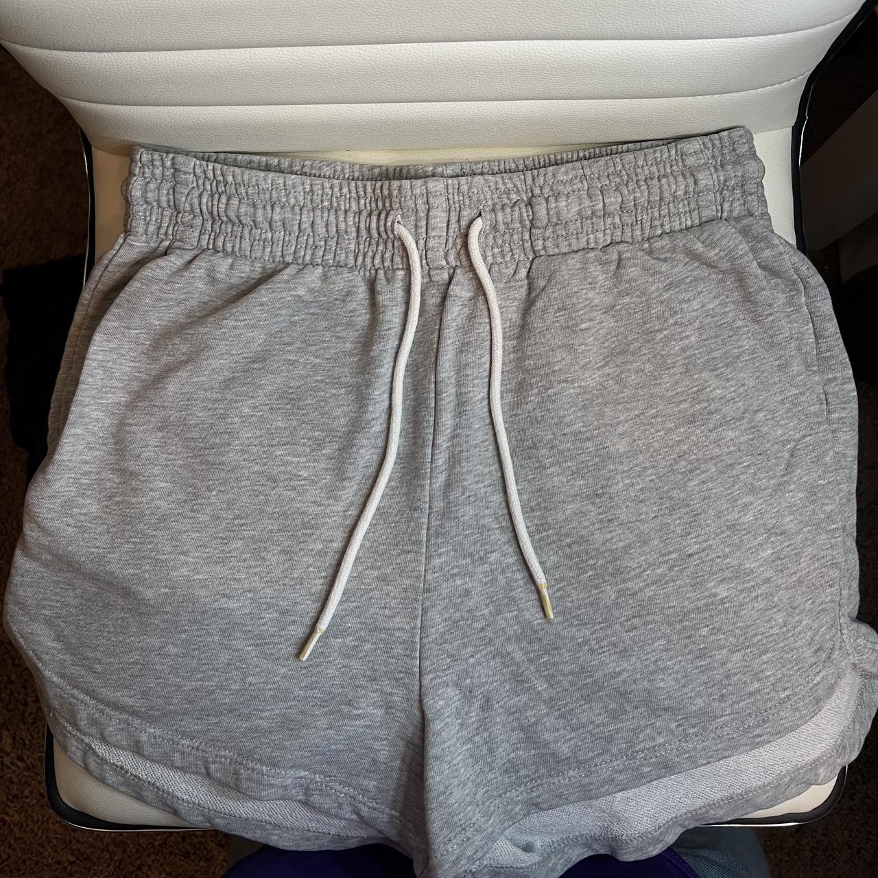 grey h&m basics shorts, size: medium,