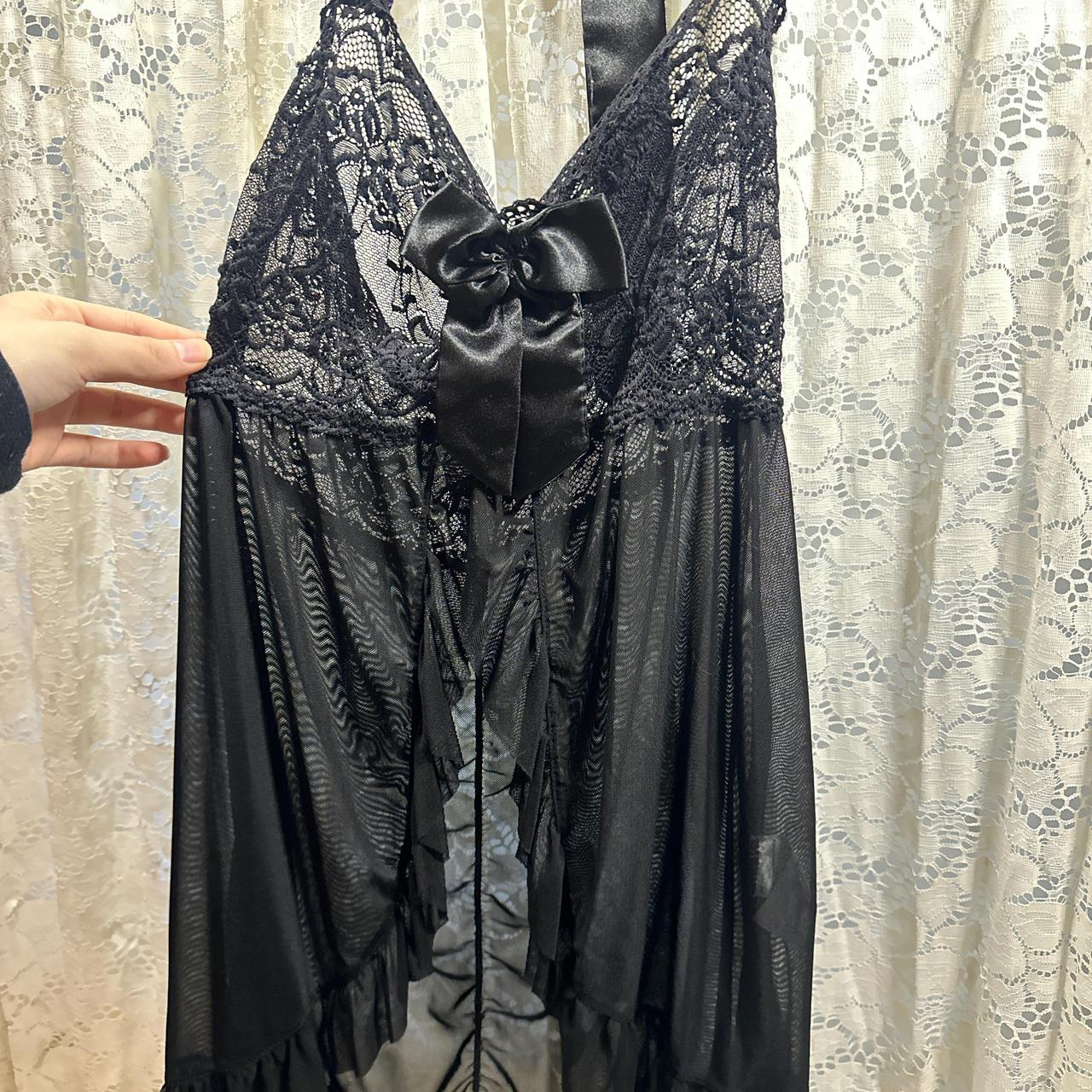 item listed by ilianascloset