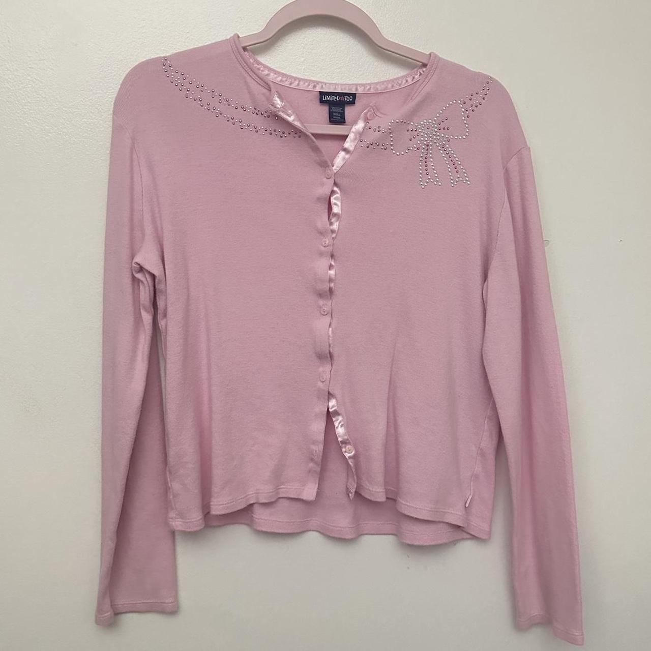 item listed by ilianascloset