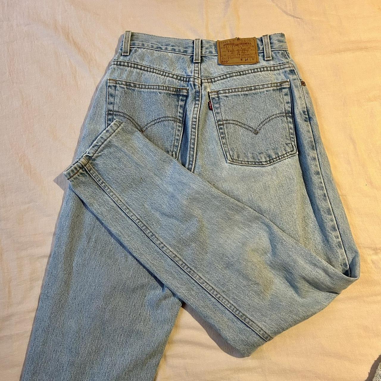 Levi 550 mom discount jeans