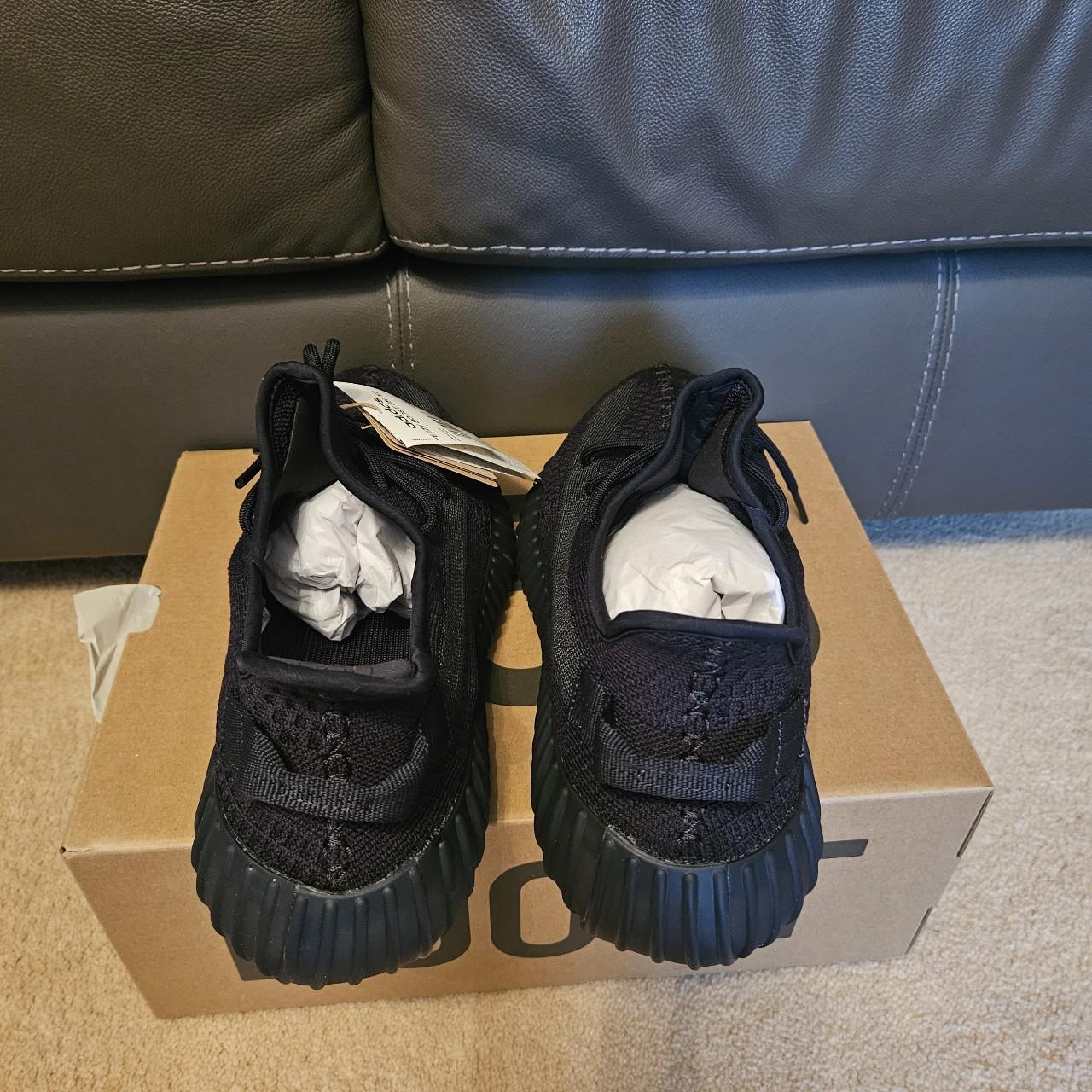 Adidas yeezy boost 350 v2 Onyx/Onyx/Onyx Brand new... - Depop