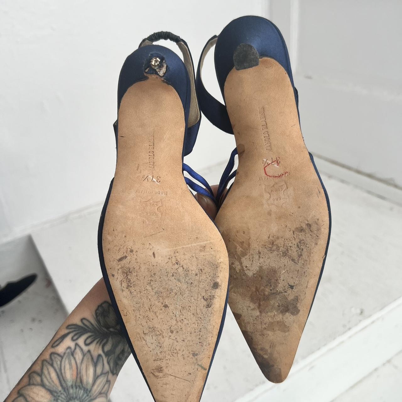 navy blue manolo blahnik shoes
