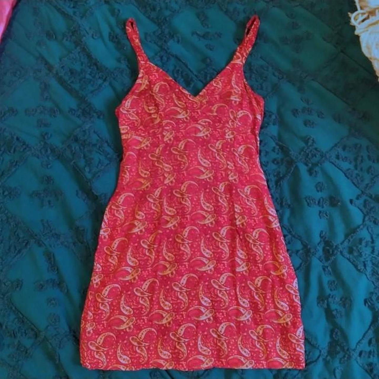 Adorable vintage paisley / bandana print red mini... - Depop