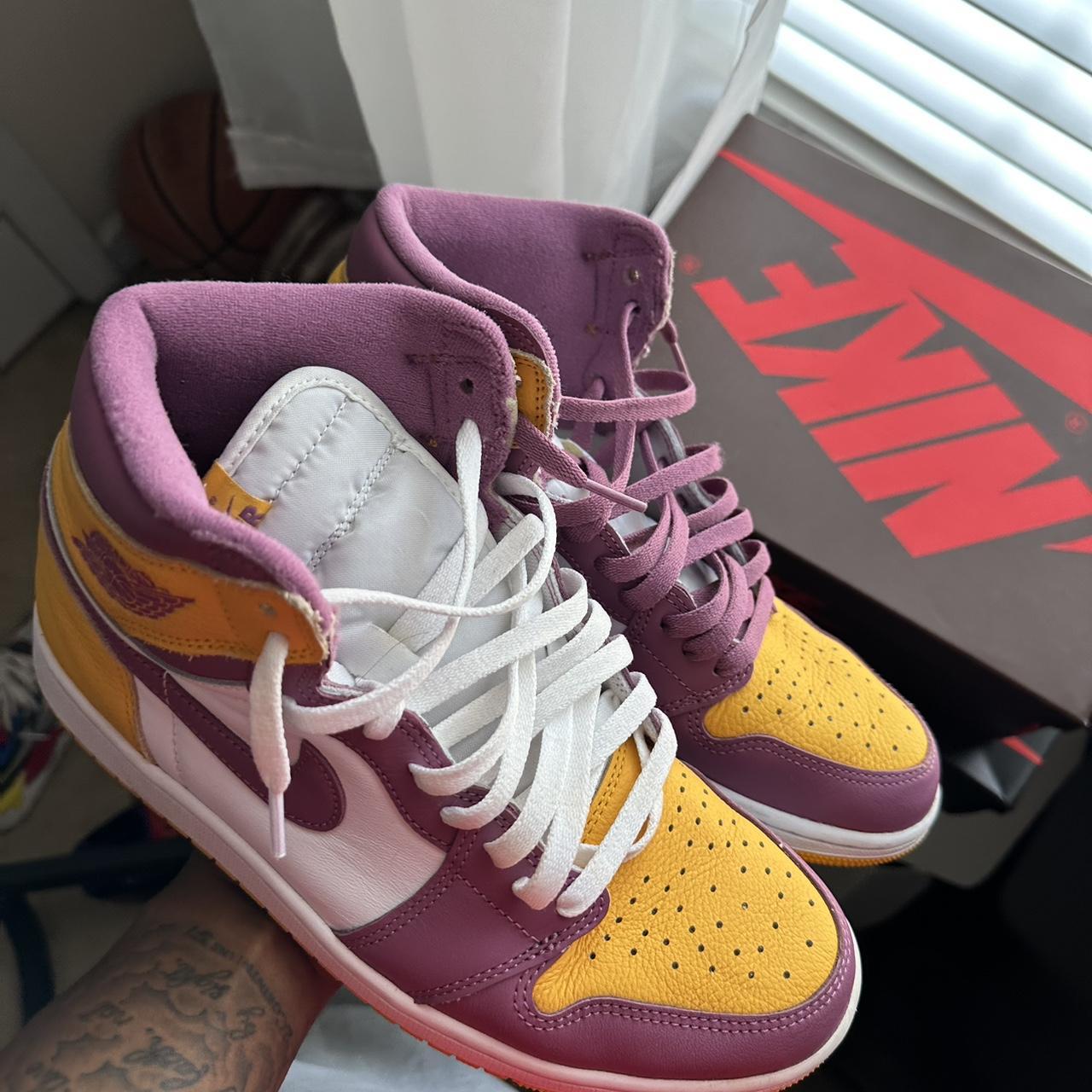 size 9 jordan 1 mens