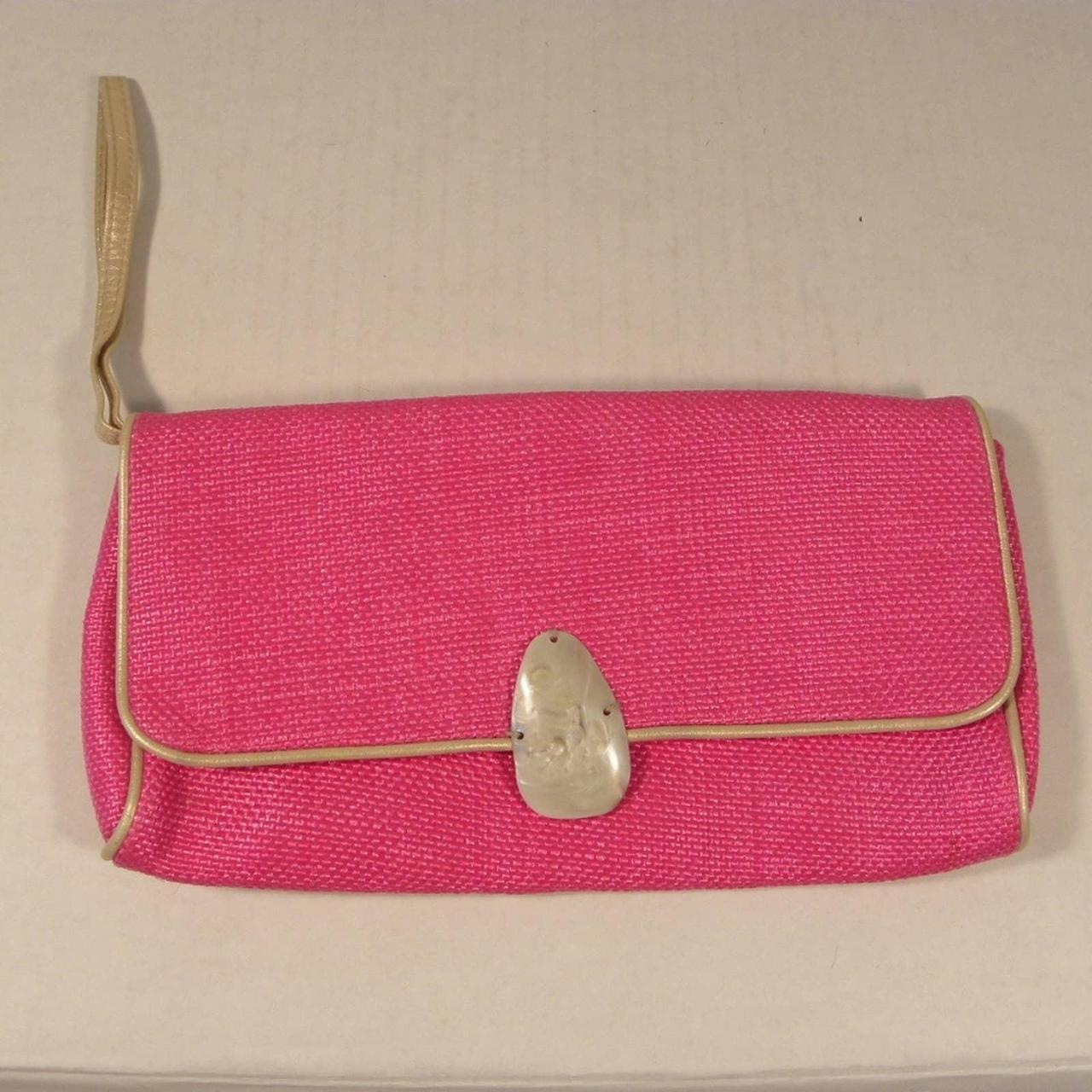 AVON pink pouch/coin purse, Women's Fashion, Bags & Wallets, Purses &  Pouches on Carousell