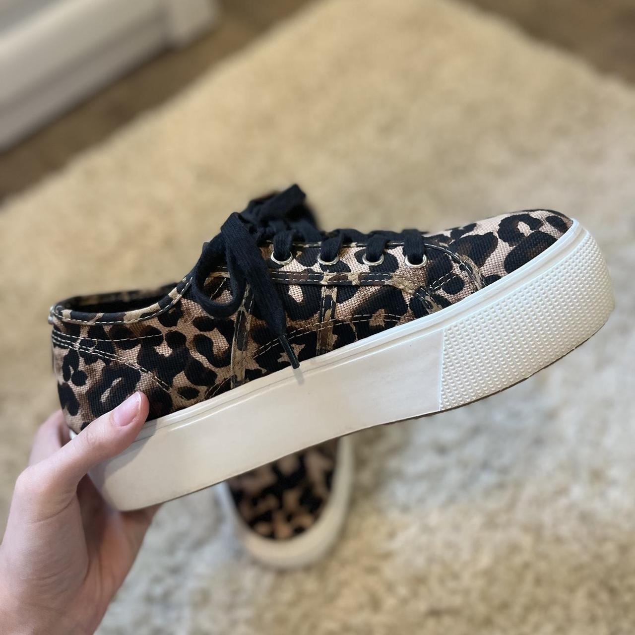 Steve madden discount leopard platform sneakers