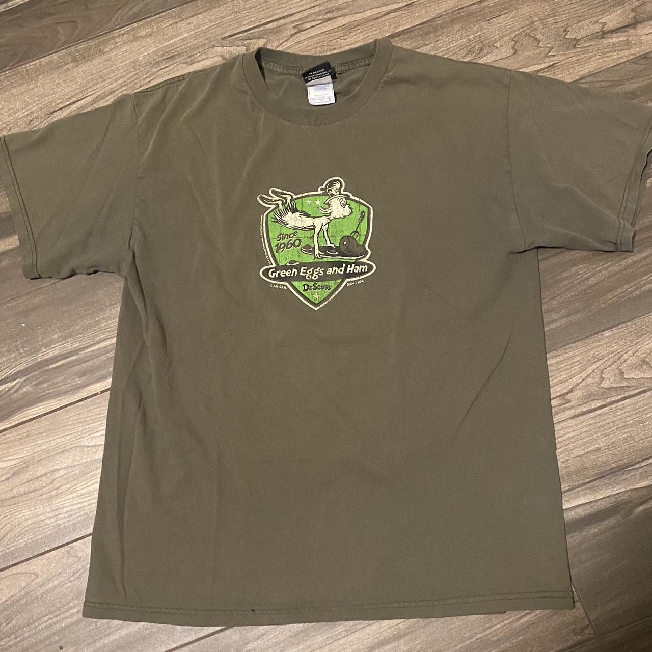 Men's Khaki and Green T-shirt | Depop