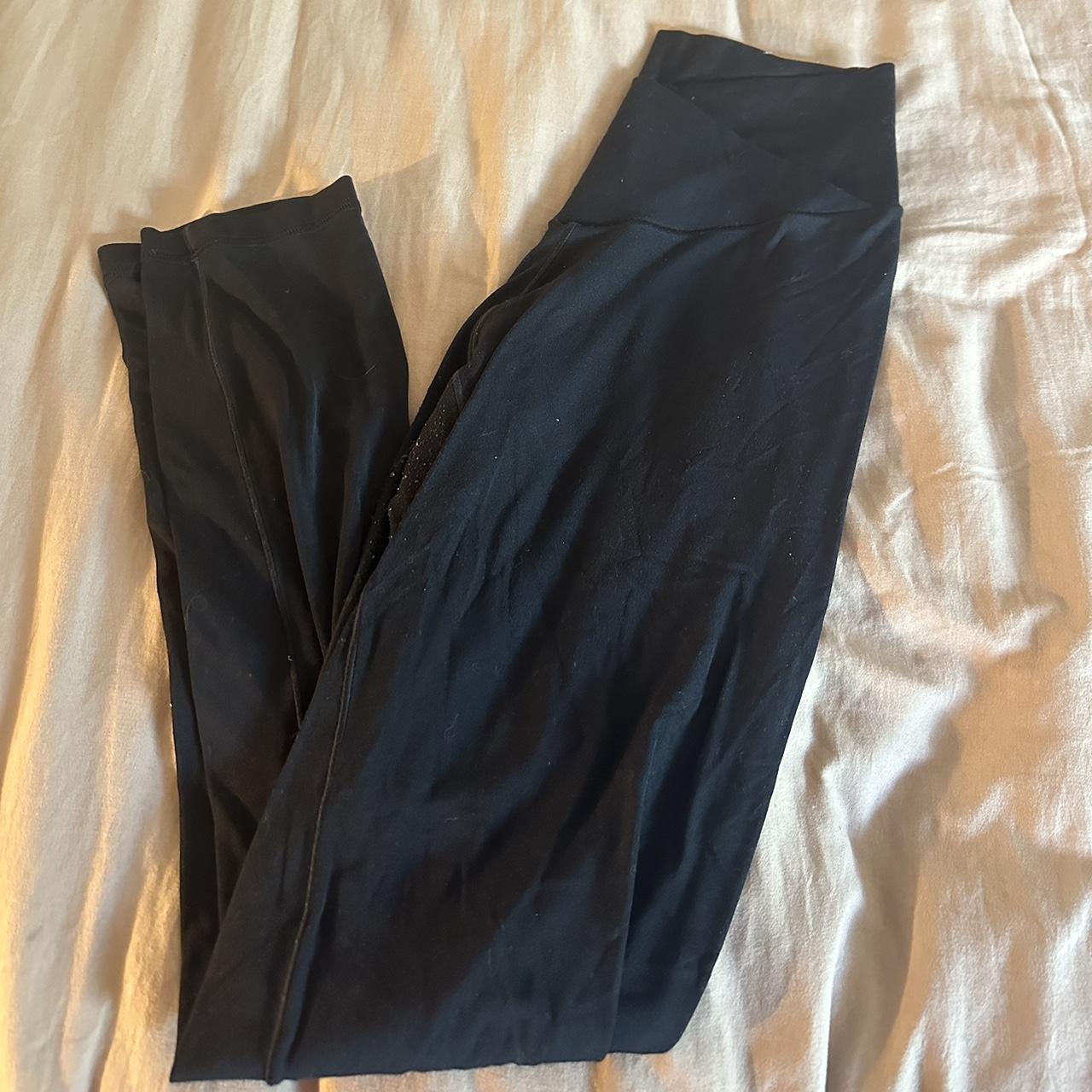 aerie crossover leggings 7/8 length no holes,... Depop