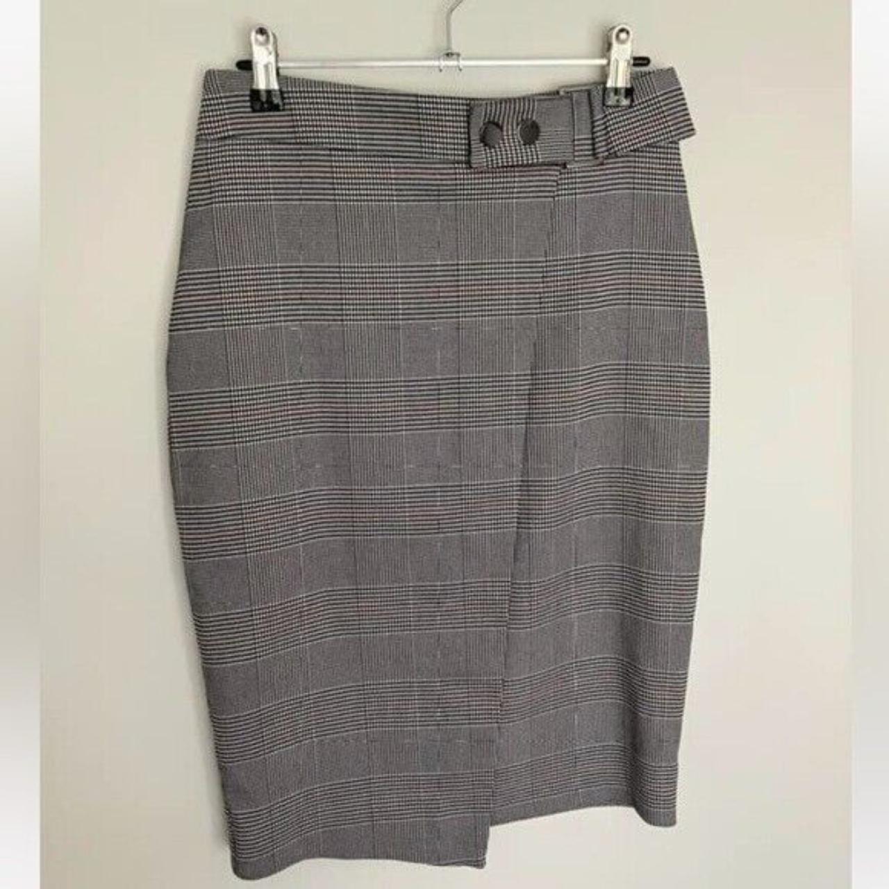 PREVIEW Ladies Size 8 Business Skirt In Excellent... - Depop