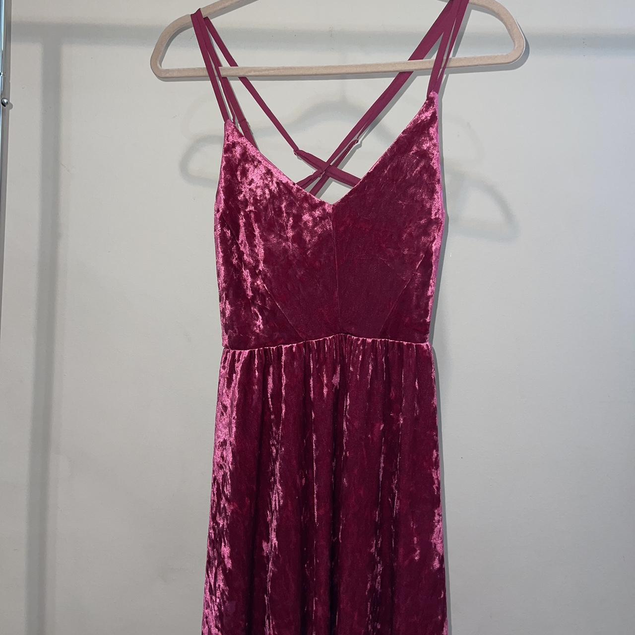 Forever 21 hot sale pink velvet dress