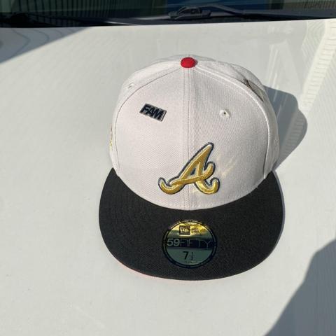 Vintage Atlanta Braves Grey Fitted Cap 7 1/2 - Depop