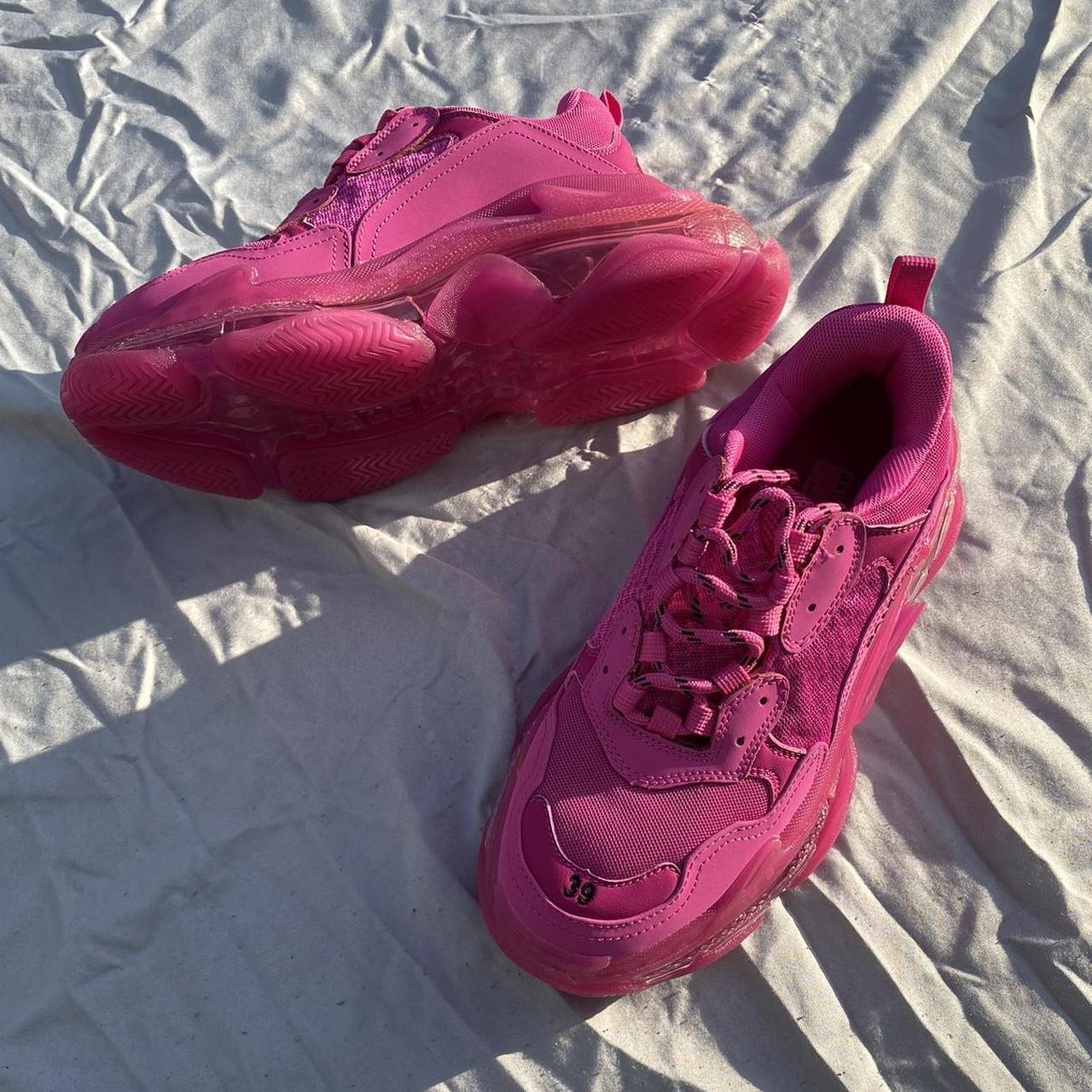 Balenciaga hot hot sale pink sneakers