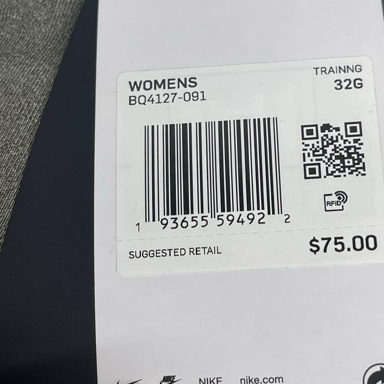 NEW Nike Sports Bra Women's Size 32G Gray Dri-Fit - Depop