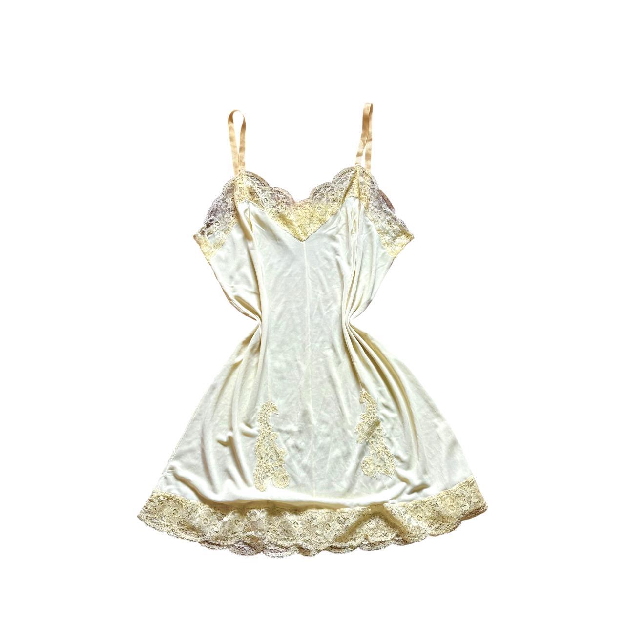 item listed by reterostore