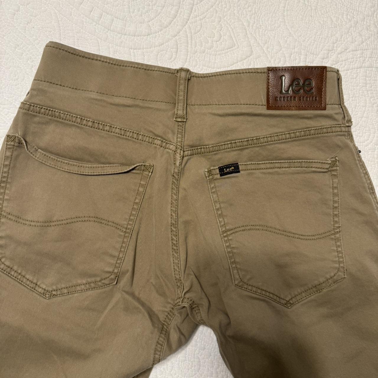 32’ waist Lee straight fit jeans, new without... Depop