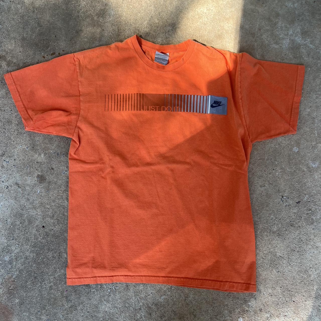 mens orange nike t shirt